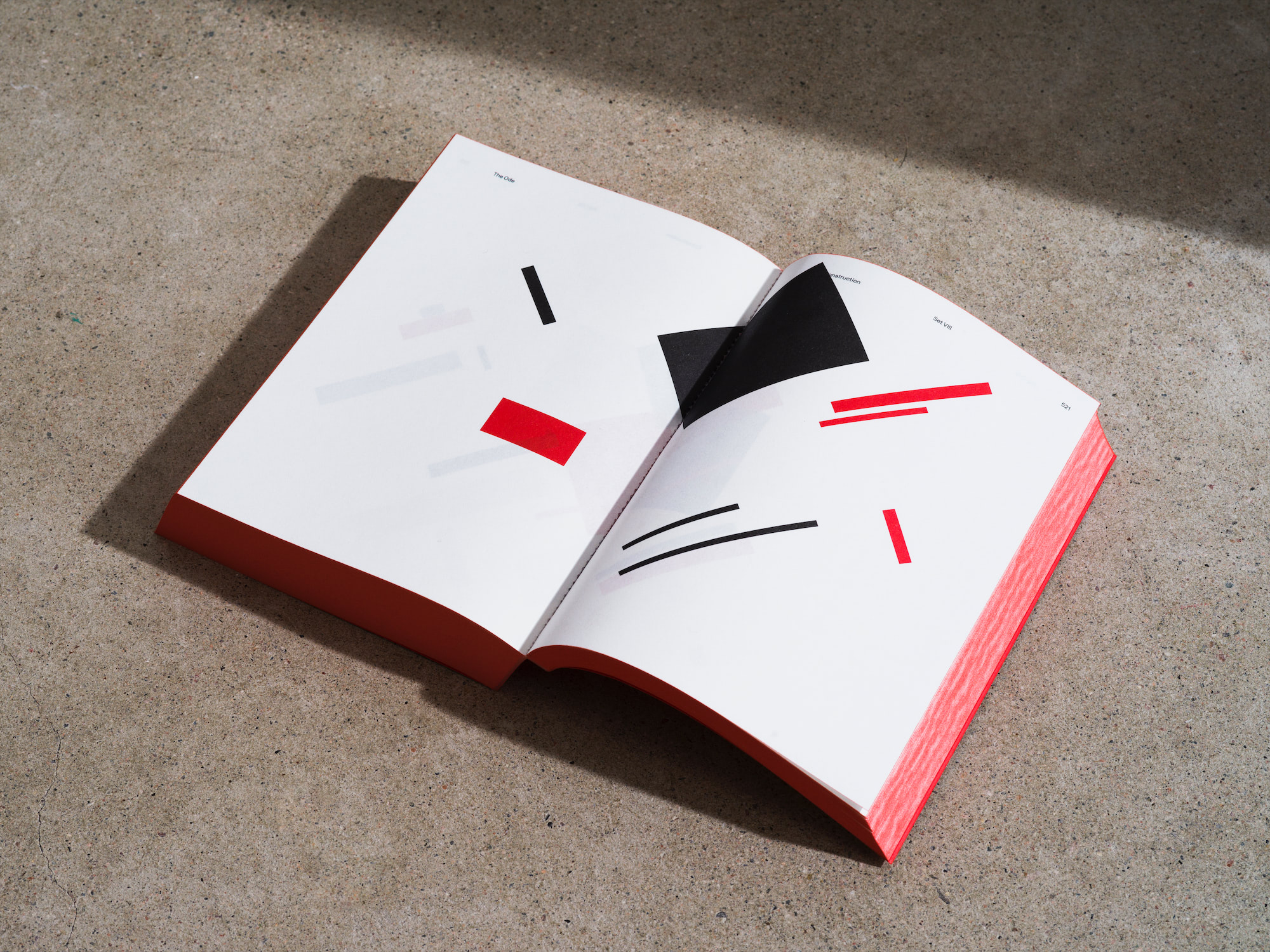 The printed book Ode to Construction – Abstraction in the Digital Age